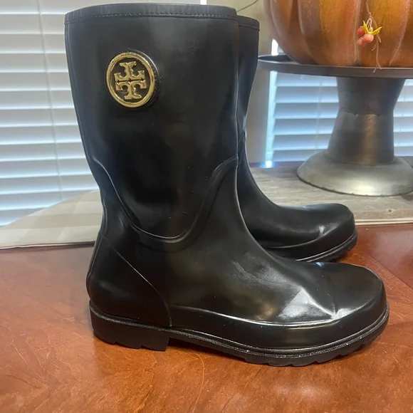 Tory Burch  Maureen Rain Boots *Read* - Picture 4 of 13